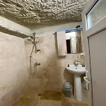 Peri Cave Hotel *