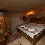 Hotel Peri Cave *