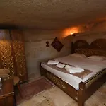 Peri Cave * Göreme