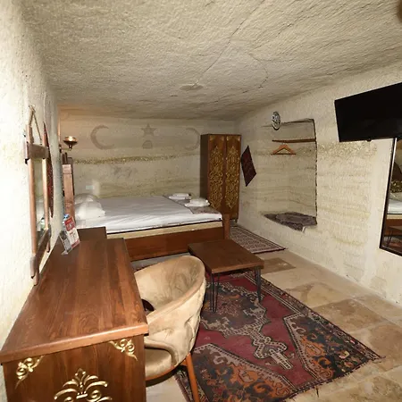 Peri Cave Гореме