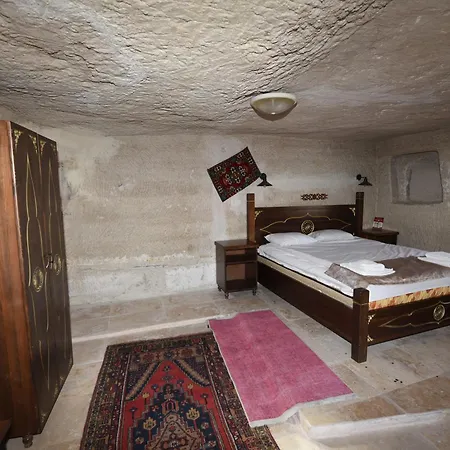 Hotel Peri Cave *